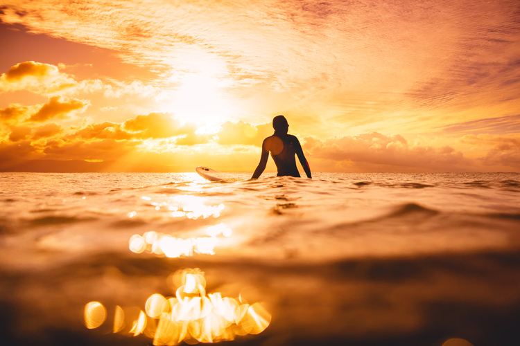 Sunlight: surfers are more exposed to vitamin D and serotonin production | Photo: Shutterstock