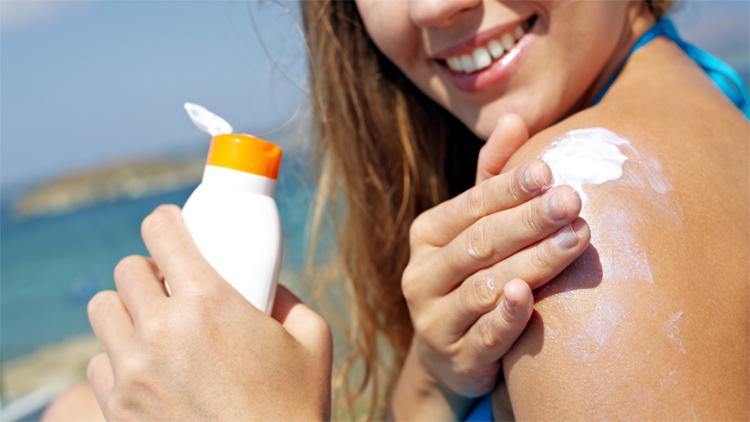 Sunscreen: there mineral and chemical-based formulas that block or absorb UV rays