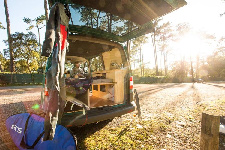 Surf van life: build the ultimate camper and travel the world in search of perfect surf | Photo: Van Tripper