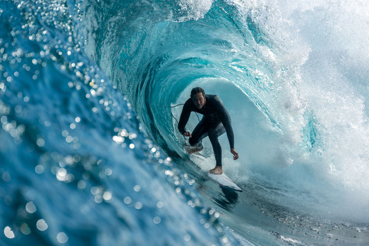 Wetsuit: the surfer's second skin revolutionized the sport forever | Photo: Red Bull