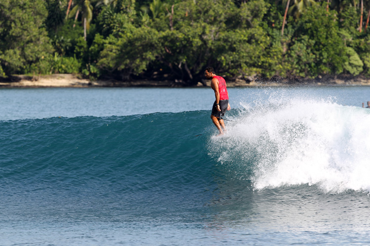 Papua New Guinea: as island with crystal-clear surfing waves | Photo: Hain/WSL