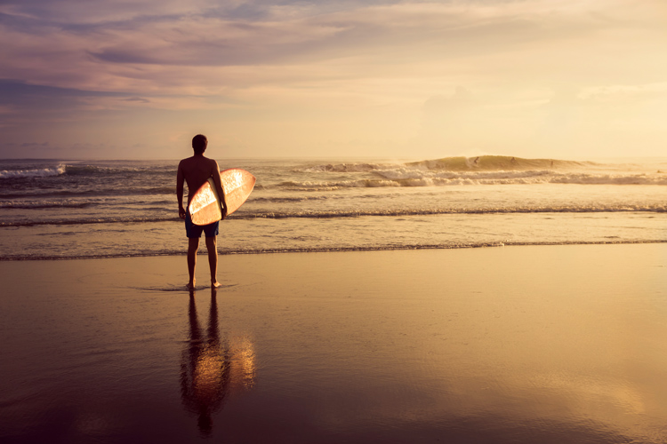 How surfing improves your mental health