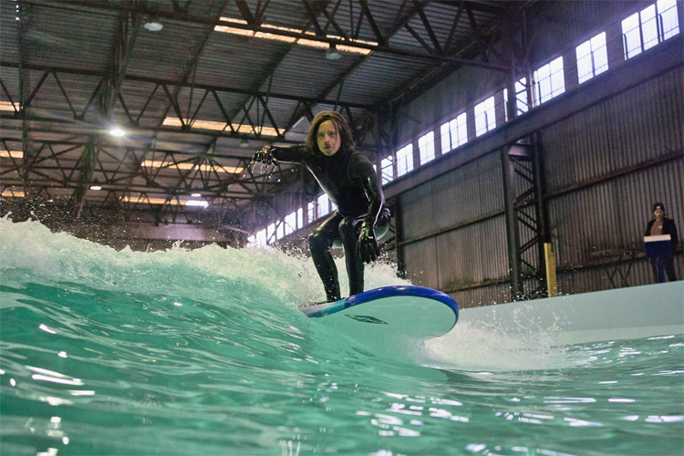 Surfpoel: the indoor wave pool technology by 24/Waves can generate waves of up to six feet | Photo: 24/7 Waves
