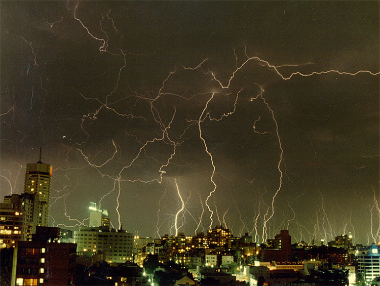 Sydney, 1991: on January 21, severe thunderstorms damaged 7,000 houses | Photo: Creative Commons