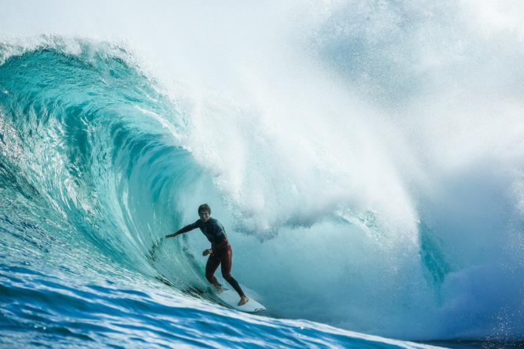 The Box: one of the most threatening slab waves in the world | Photo: WSL