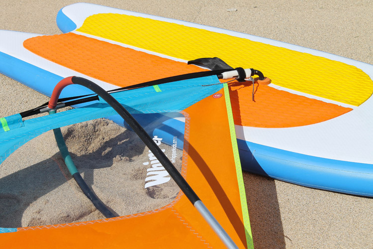 The Whipper: the windsurfing rig weighs less than one kilogram | Photo: WhipperKids