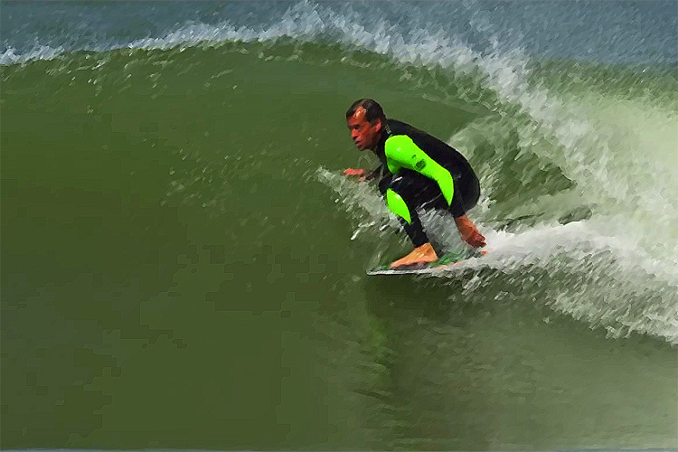 Tom Curren: riding a skimboard with S-Wings fin technology