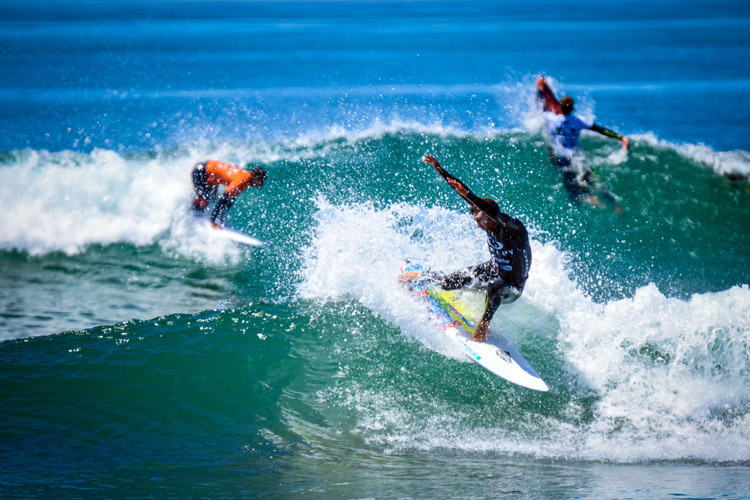 Lower Trestles: one of Southern California's finest surf breaks | Photo: Troy Williams/Creative Commons