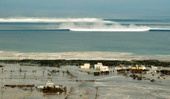 Tsunami alert: head to higher regions