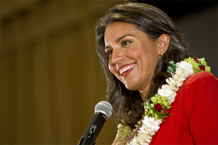Tulsi Gabbard: the Hawaiian surfer is running for president in 2020 | Photo: Holzworth/Creative Commons