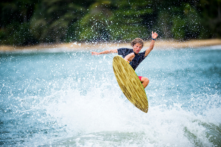 Foam skimboards: made for wave skimboarding | Photo: Red Bull