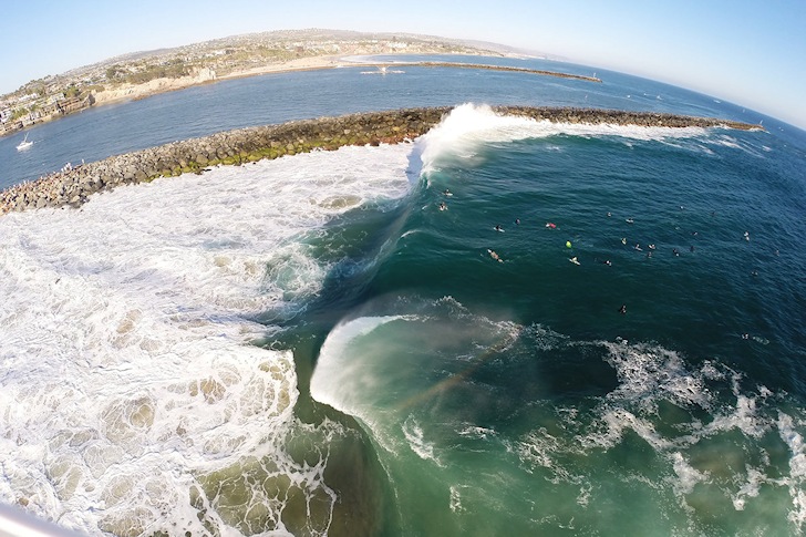 California, August 2014: Hurricane Marie sends a gift to The Wedge | Photo: Red Bull/Corey Wilson