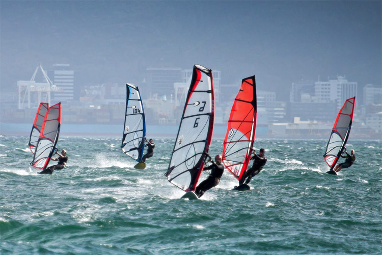 Wellington: the world's windiest capital is a windsurfing mecca | Photo: RPNYC