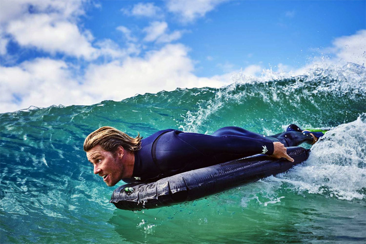 Surf mats: an inflatable way of flying above water | Photo: Krypt Surf